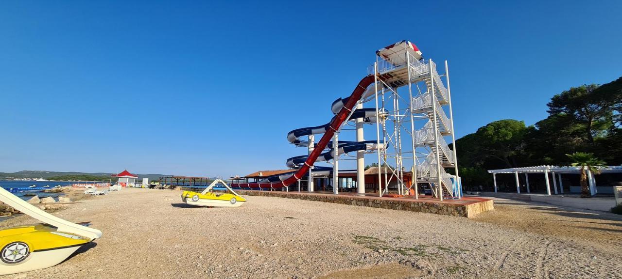 Mobile Home Noa Biograd Na Moru Exterior foto